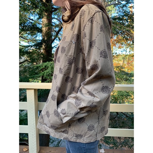 📌 Rare UO BDG Tiger Print Denim Jacket - Picture 3 of 6